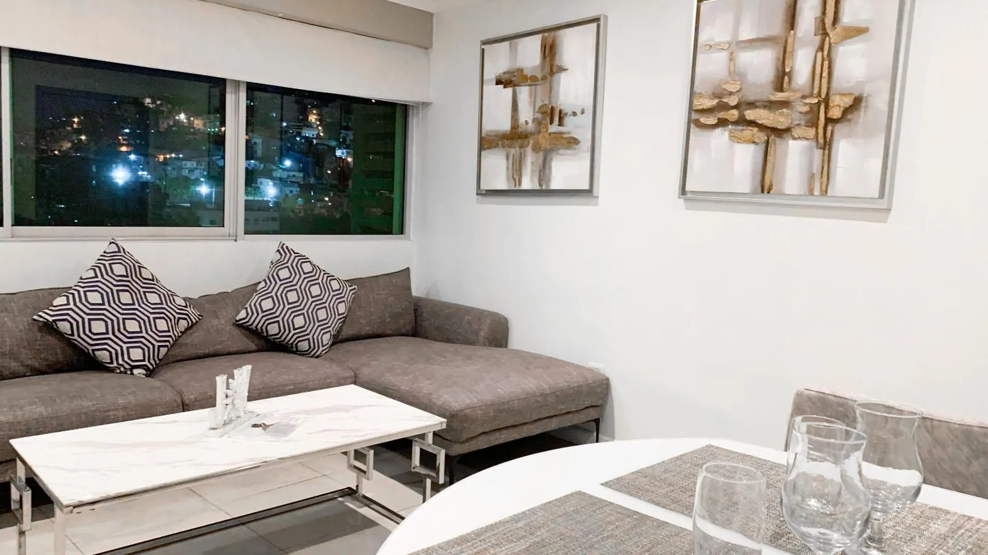 瓜亚基尔Departamento Con Piscina, Jacuzzi Y Gym公寓 0*, 瓜亚基尔