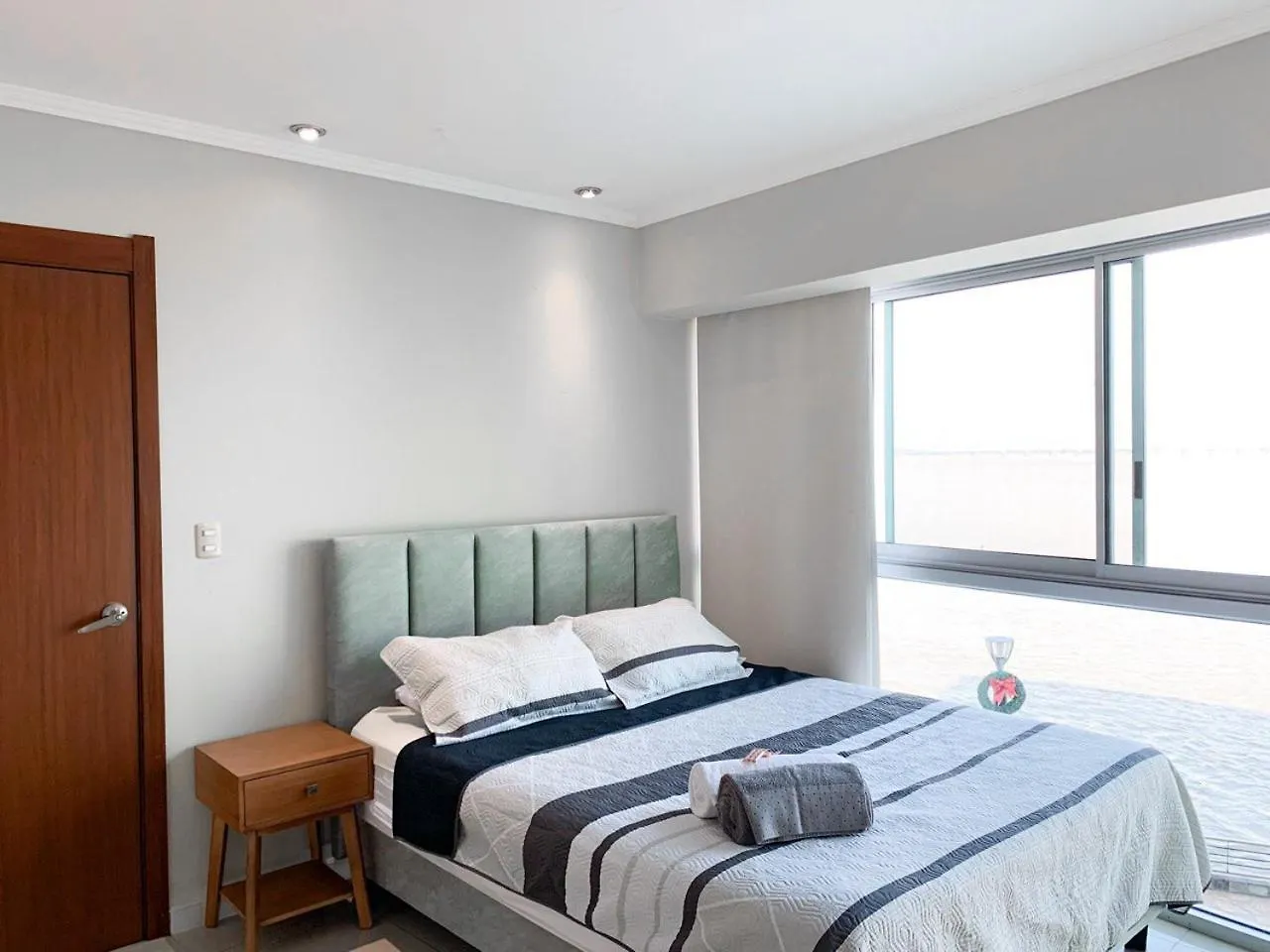 瓜亚基尔Departamento Con Piscina, Jacuzzi Y Gym公寓 厄瓜多尔