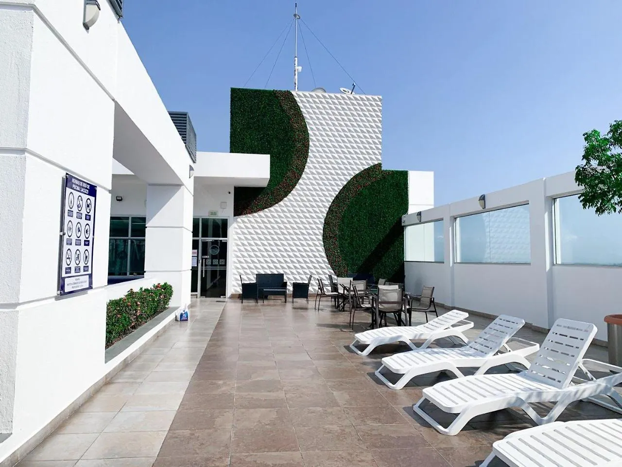 公寓 瓜亚基尔Departamento Con Piscina, Jacuzzi Y Gym公寓