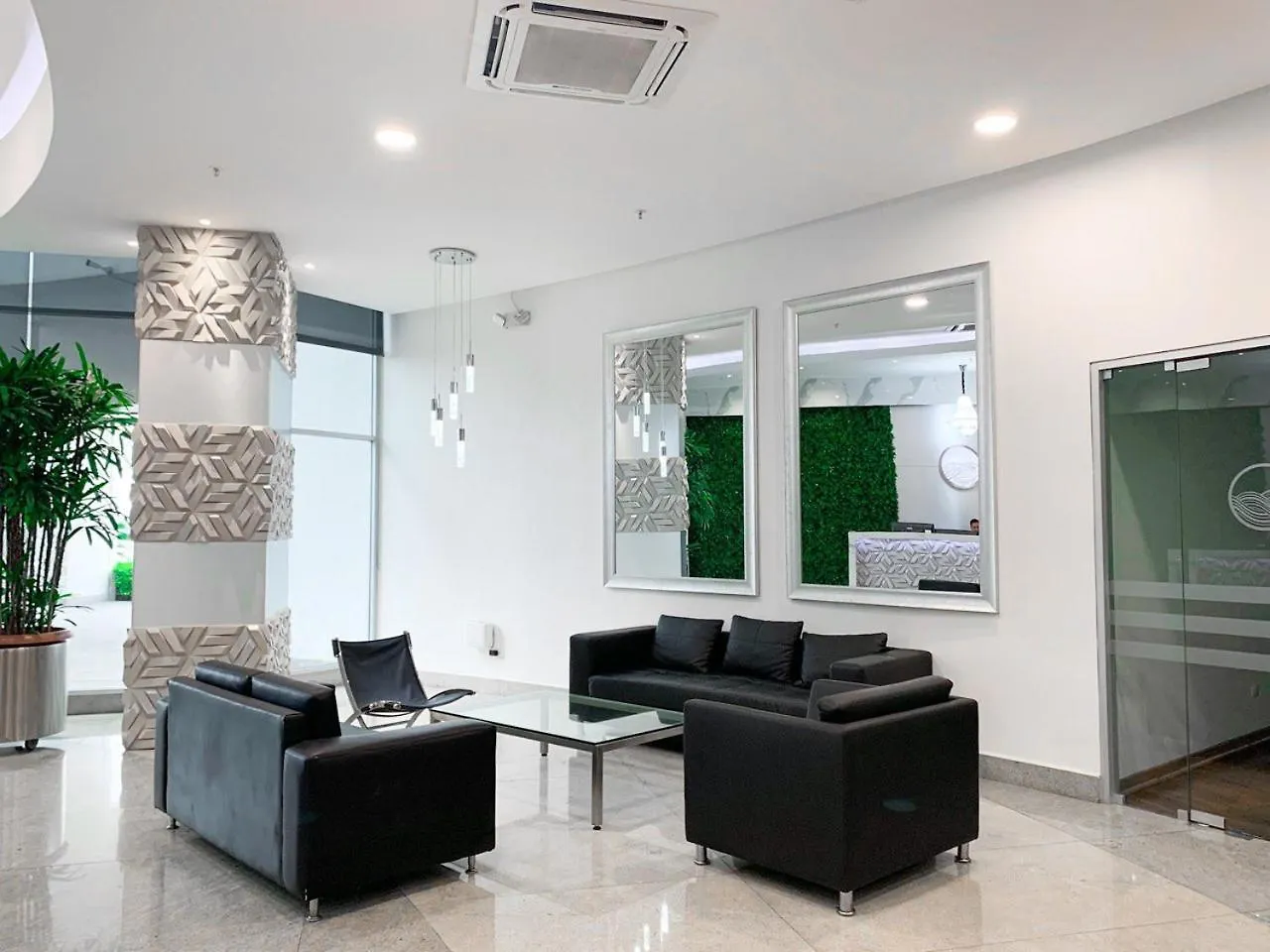 公寓 瓜亚基尔Departamento Con Piscina, Jacuzzi Y Gym公寓