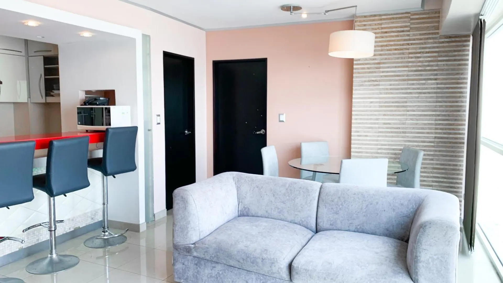 瓜亚基尔Departamento Con Piscina, Jacuzzi Y Gym公寓 0*, 瓜亚基尔
